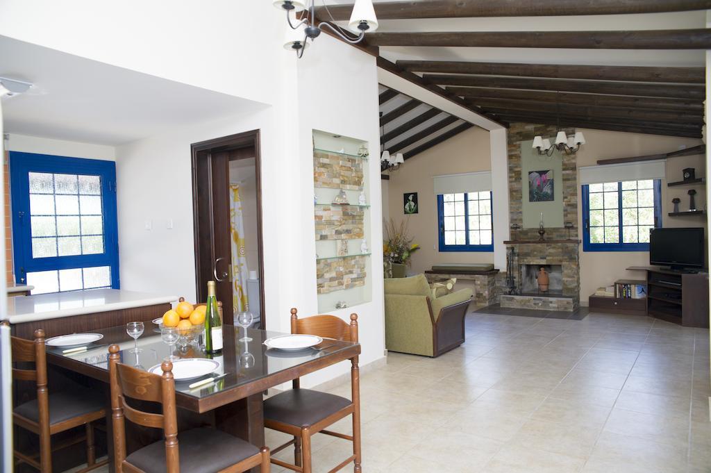 Akamas Edge Villas Polis Cameră foto